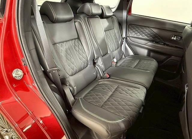 Mitsubshi Outlander PHEV S Edition 2019 full