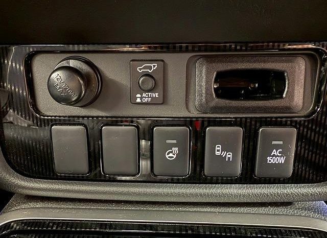 Mitsubshi Outlander PHEV S Edition 2019 full