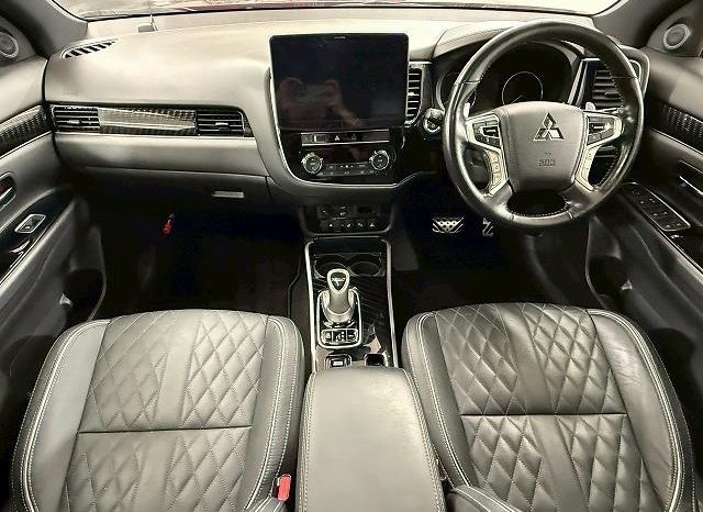 Mitsubshi Outlander PHEV S Edition 2019 full