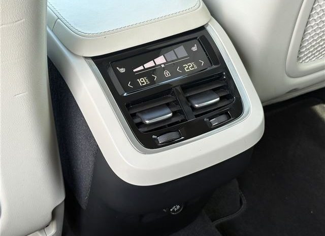 Volvo XC90 T6 AWD 2019 full
