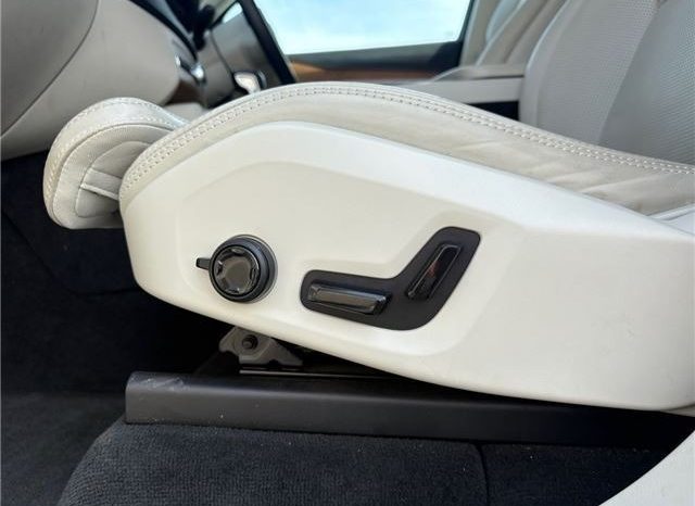 Volvo XC90 T6 AWD 2019 full