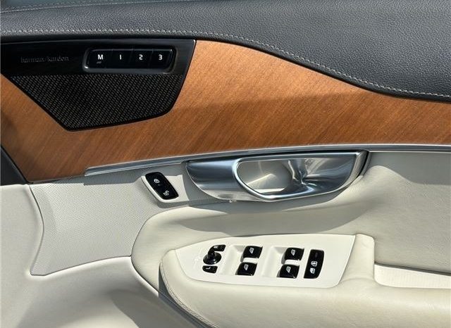 Volvo XC90 T6 AWD 2019 full