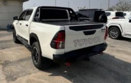 TOYOTA HILUX 2019 full