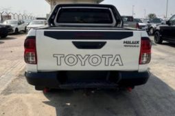 TOYOTA HILUX 2019 full