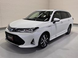TOYOTA COROLLA FIELDER HYBRID G WxB 2017 full