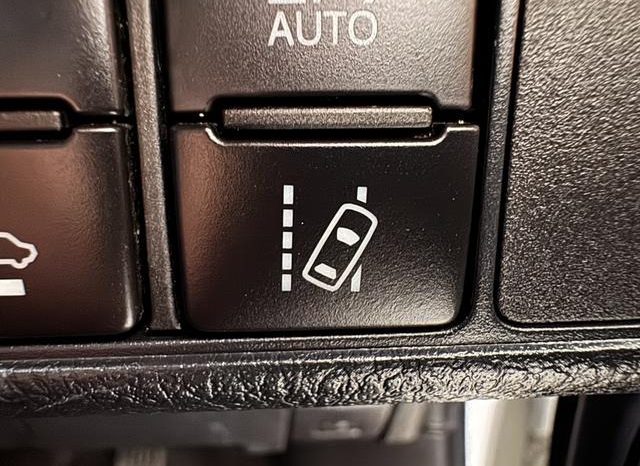 TOYOTA COROLLA FIELDER HYBRID G WxB 2017 full