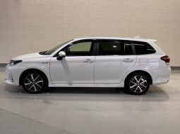 TOYOTA COROLLA FIELDER HYBRID G WxB 2017 full