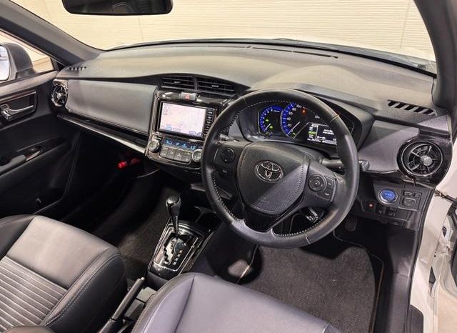 TOYOTA COROLLA FIELDER HYBRID G WxB 2017 full