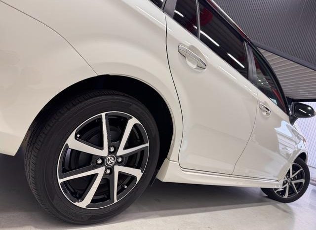 TOYOTA COROLLA FIELDER HYBRID G WxB 2017 full