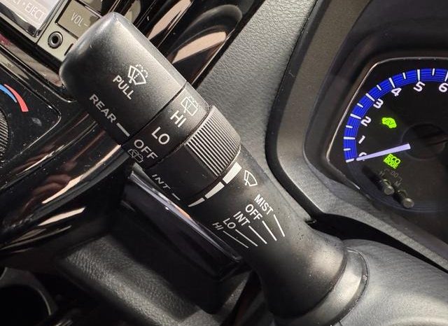 TOYOTA COROLLA FIELDER HYBRID G WxB 2017 full