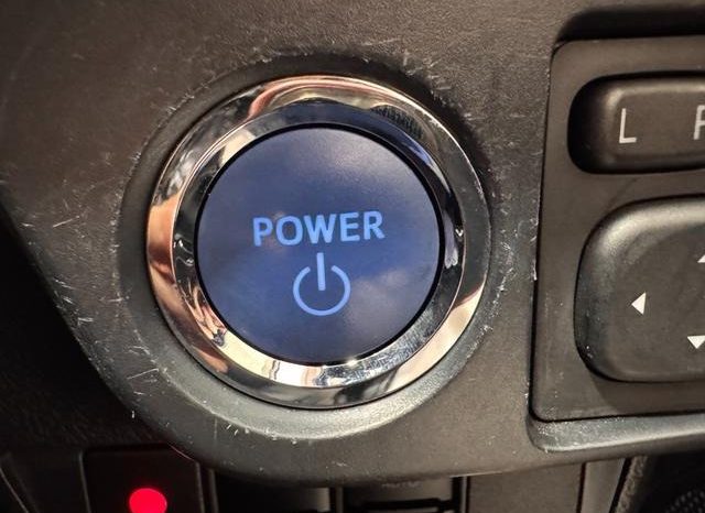 TOYOTA COROLLA FIELDER HYBRID G WxB 2017 full