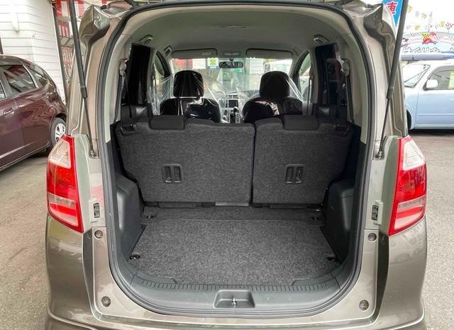 Toyota Ractis G S Package 2006 full