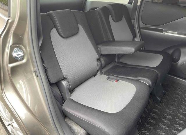 Toyota Ractis G S Package 2006 full