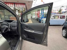 Toyota Ractis G S Package 2006 full