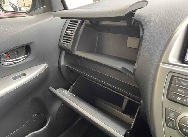 Toyota Ractis G S Package 2006 full