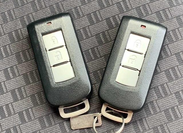 MITSUBISHI MIRAGE G 2016 full