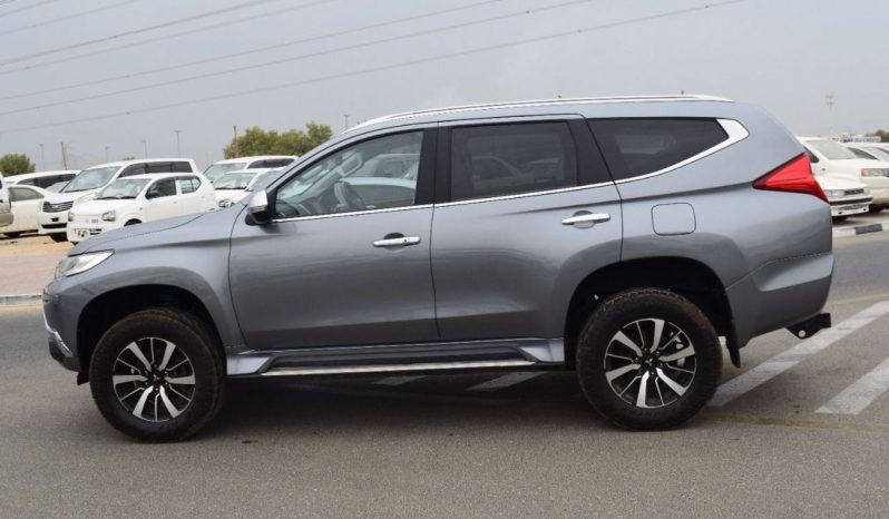 Mitsubishi Montero Sport 2016 full