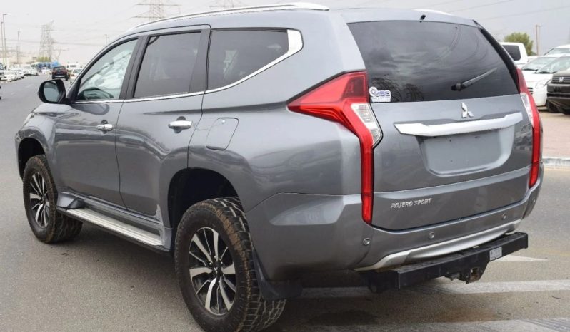 Mitsubishi Montero Sport 2016 full