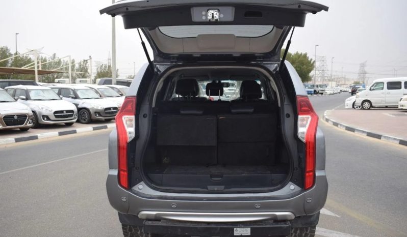 Mitsubishi Montero Sport 2016 full