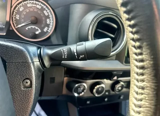 Toyota Tacoma TRD Sport 2017 full