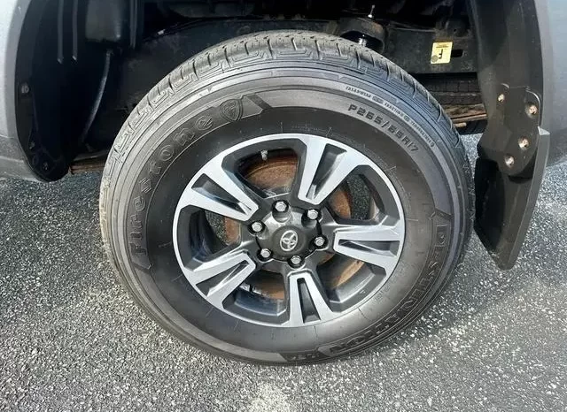 Toyota Tacoma TRD Sport 2017 full