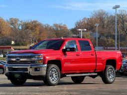 Chevrolet Silverado 2500HD 2017 full
