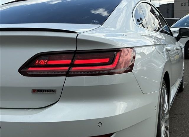 Volkswagen Arteon R-Line 2019 full