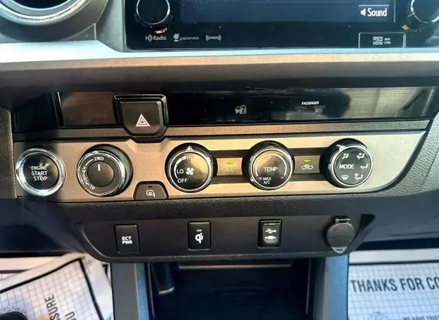 Toyota Tacoma TRD Sport 2017 full