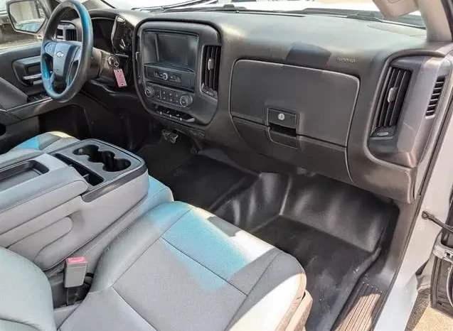 Chevrolet Silverado 2500 WT 2017 full