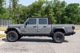 Jeep Gladiator Sport 4×4 2020 full