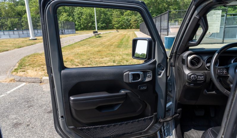 Jeep Gladiator Sport 4×4 2020 full