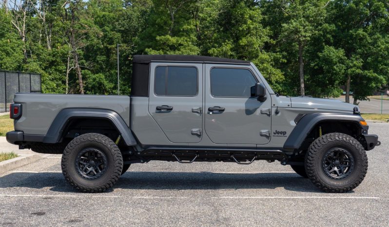 Jeep Gladiator Sport 4×4 2020 full