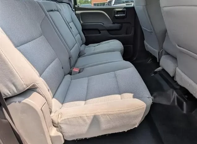 Chevrolet Silverado 2500 WT 2017 full