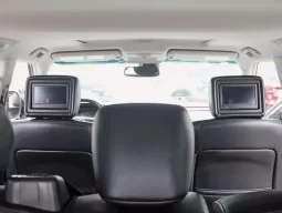 Nissan Armada Platinum 2017 full