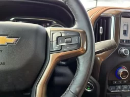 Chevrolet Silverado 2500 High Country 2022 full