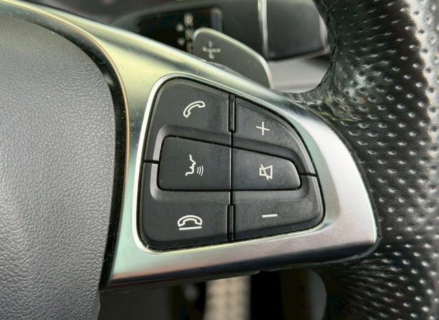 MERCEDES BENZ C-CLASS C200 AVANTGARDE AMG LINE 2015 full