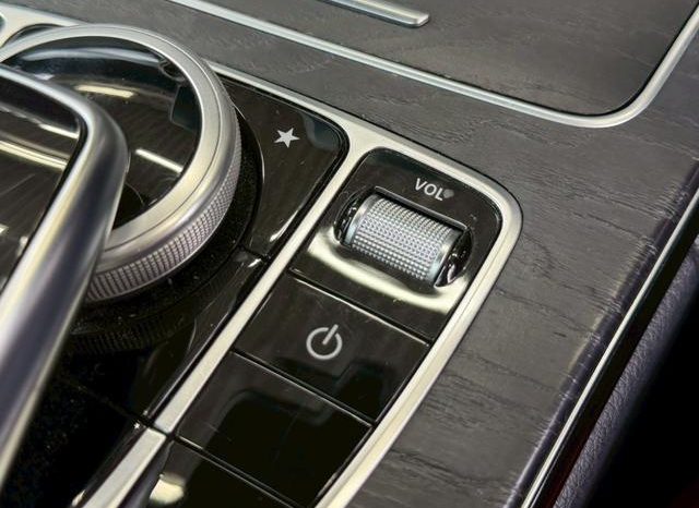 MERCEDES BENZ C-CLASS C200 AVANTGARDE AMG LINE 2015 full