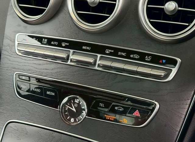 MERCEDES BENZ C-CLASS C200 AVANTGARDE AMG LINE 2015 full