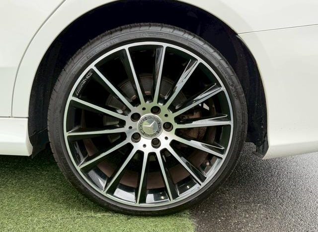 MERCEDES BENZ C-CLASS C200 AVANTGARDE AMG LINE 2015 full