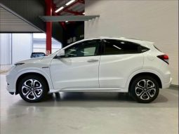 Honda Vezel Hybrid Z Honda Sensing 2017 full