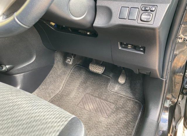 TOYOTA RACTIS G 2012 full