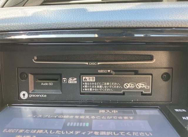 Toyota Vitz F 2017 full