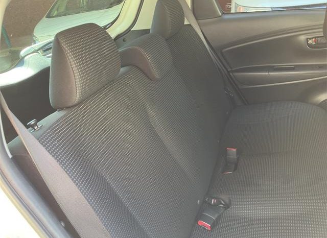 Toyota Vitz F 2017 full