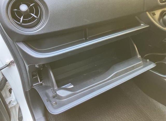 Toyota Vitz F 2017 full