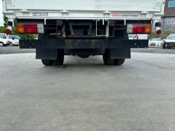 Hino Dutro Flat Body 2t or More and Less Than 5t 2017 full