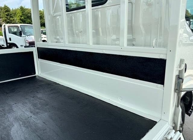 Hino Dutro Flat Body 2t or More and Less Than 5t 2017 full