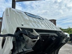 Hino Dutro Flat Body 2t or More and Less Than 5t 2017 full