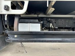 Hino Dutro Flat Body 2t or More and Less Than 5t 2017 full