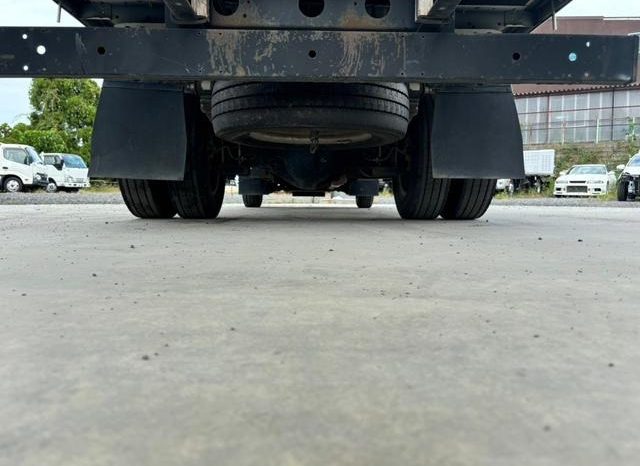 Hino Dutro Flat Body 2t or More and Less Than 5t 2017 full