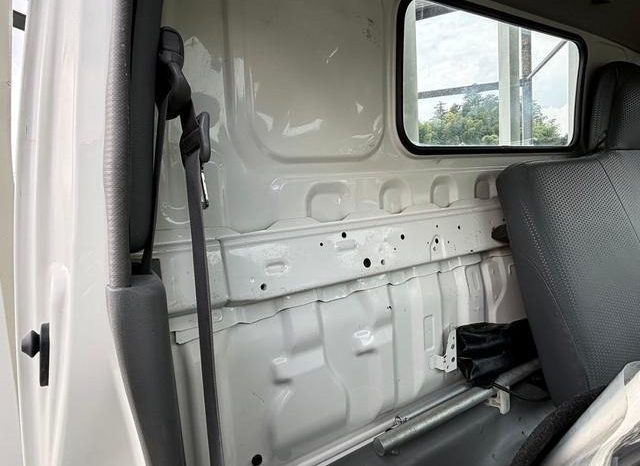 Hino Dutro Flat Body 2t or More and Less Than 5t 2017 full